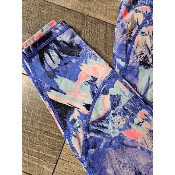Sweaty Betty Lava Print Power Run Leggings - Picture 6 of 11